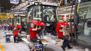 Az AGCO bővíti a Massey Ferguson Beauvais-i traktorgyárát