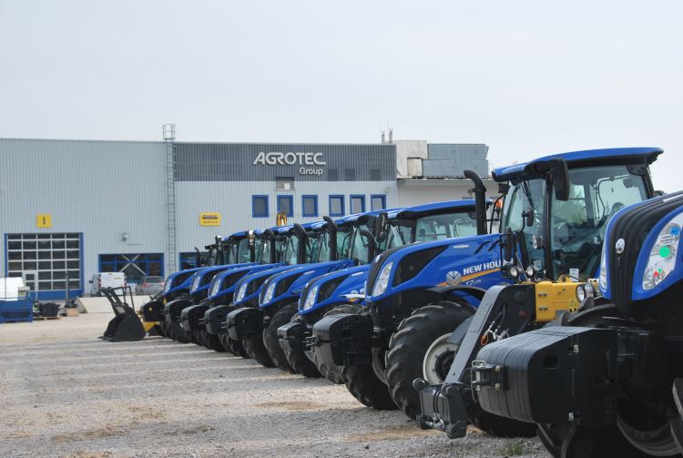 New Holland traktorok