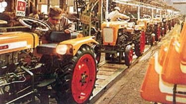 A T15 traktor gyártósora