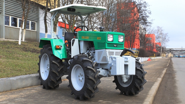Belarus MTZ 451 traktor