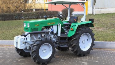 Belarus MTZ 451 traktor