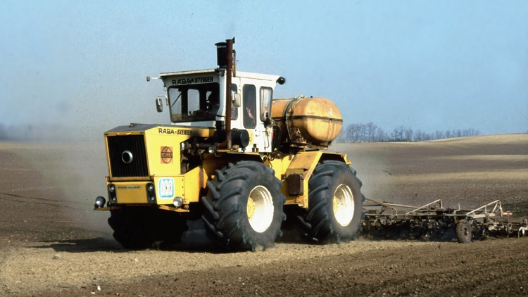 Huniper 2000 Rába Steiger traktoron