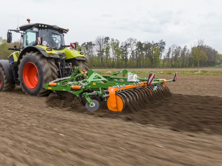 Új AMAZONE FW 580 rugós gyűrűs henger a függesztett gépekhez