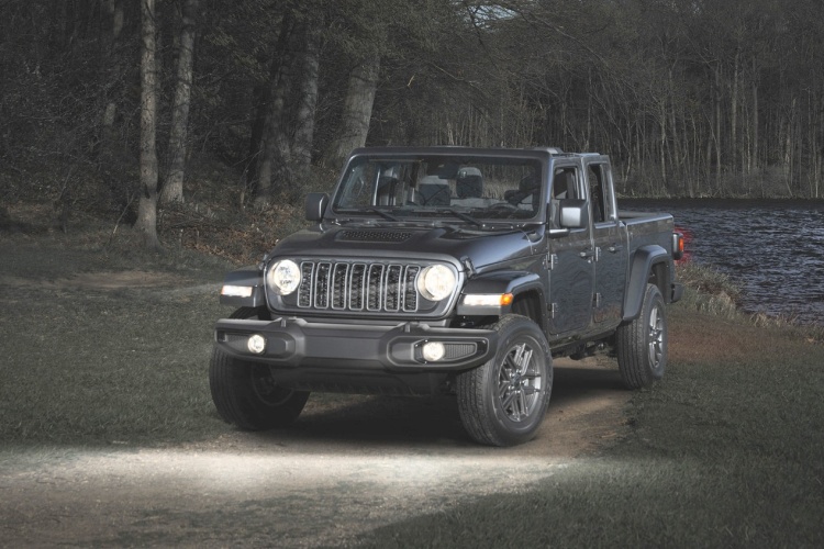 Jeep Gladiator Dark Sky
