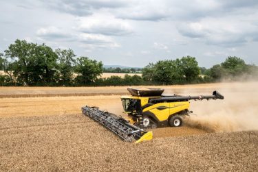 New Holland CR11