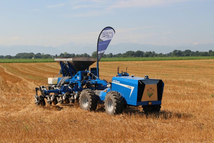Softirob E-K18 – elektromos robottraktor francia fejlesztőktől