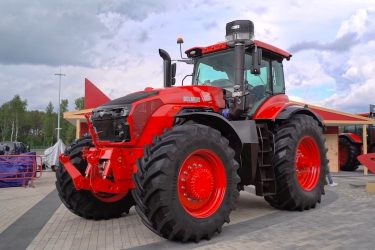 Belarus TITAN 5425 traktor