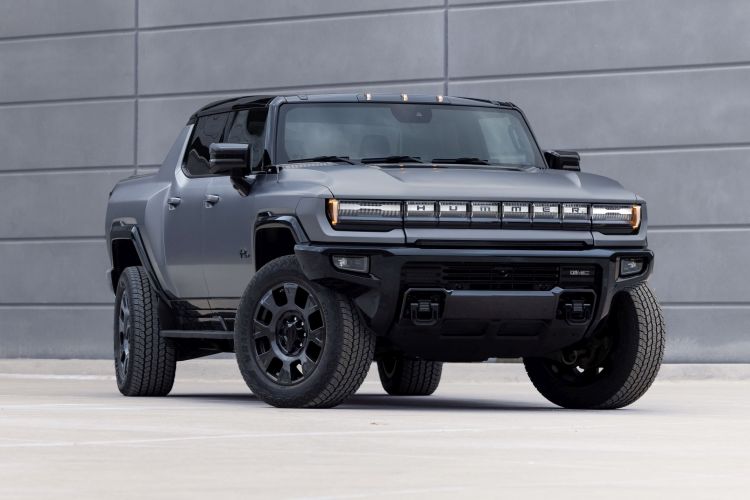 2026 HUMMER EV