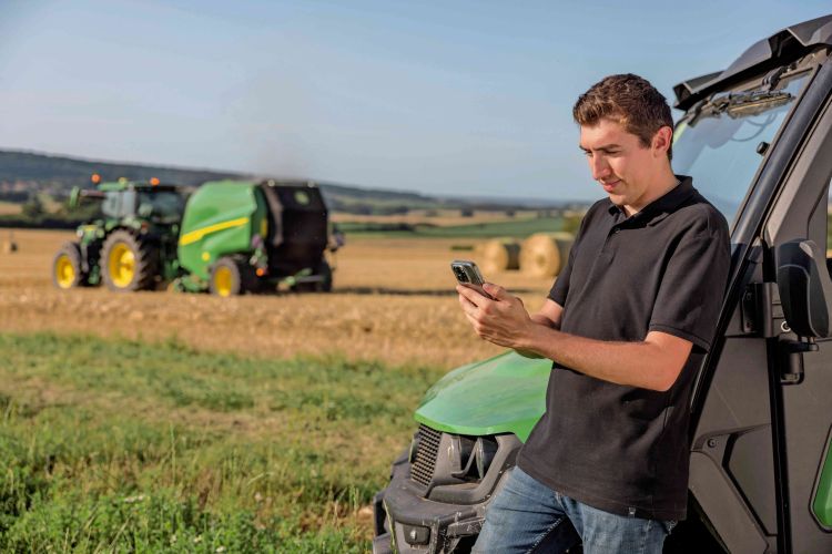 John Deere intelligens kapcsolat