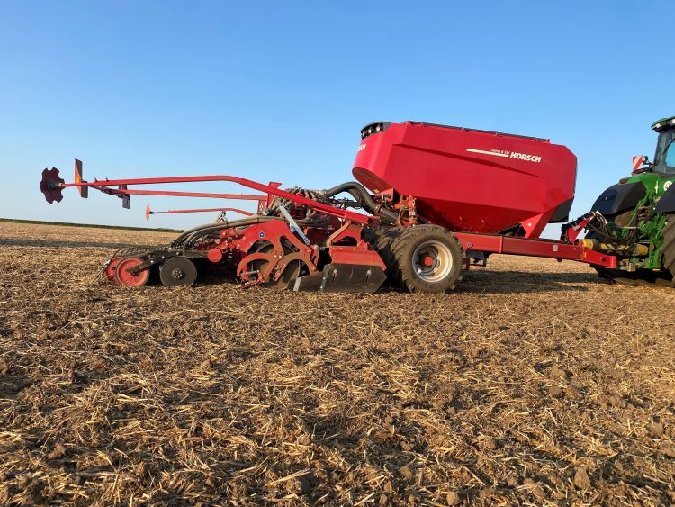 Versa 6 SW – forgóboronás vetőgép