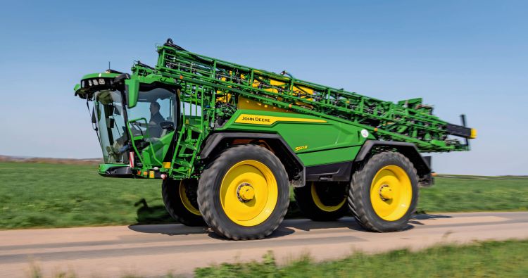 John Deere 500R permetező