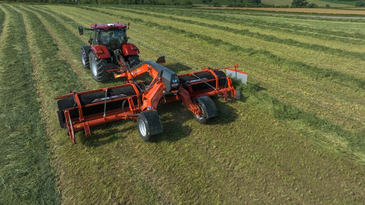 MERGE MAXX