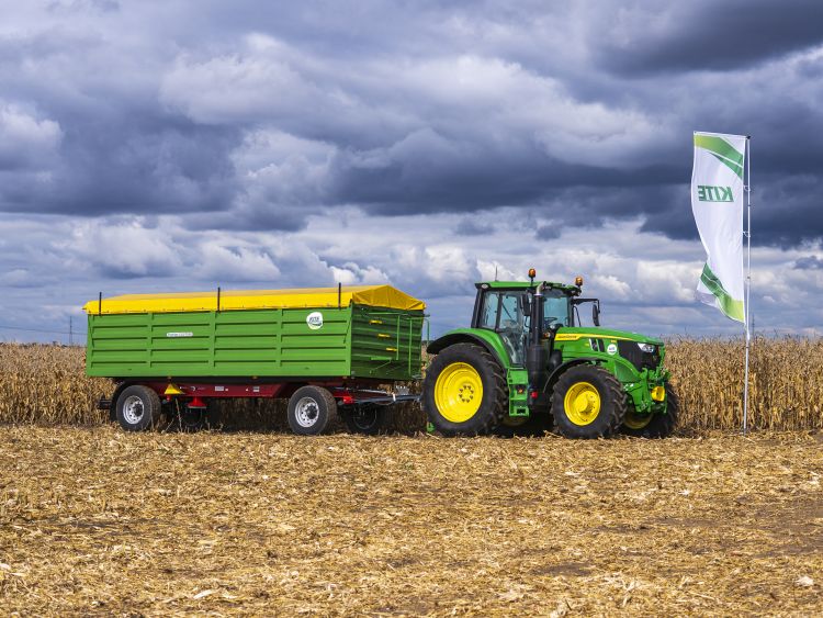 Furrier C18/7000 pótkocsi