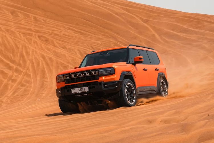 Jetour G700: elektromos összkerékhajtás új méretben