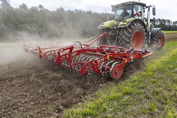 Finer 7 SL sekély, teljes átfedésű művelés, gyomirtás