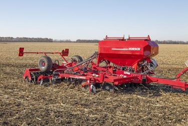 Tiger 4 MT FertiProf aprítás, mélyítés, depótrágyázás egy munkamenetben