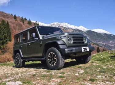 EMC-212 4x4 terepjáró