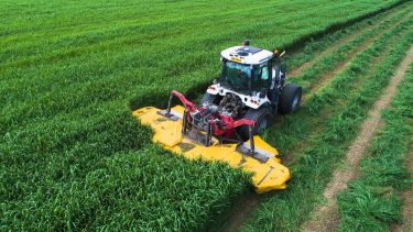 BM Tractors Triplex 500 frontkasza