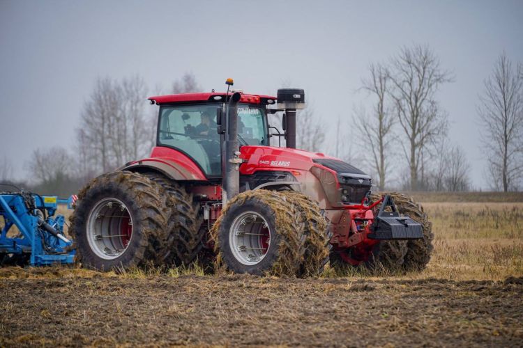 BELARUS 5425: indul a második teszt