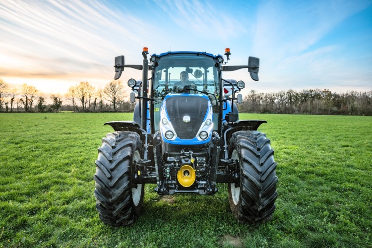 New Holland T5 Utility traktor