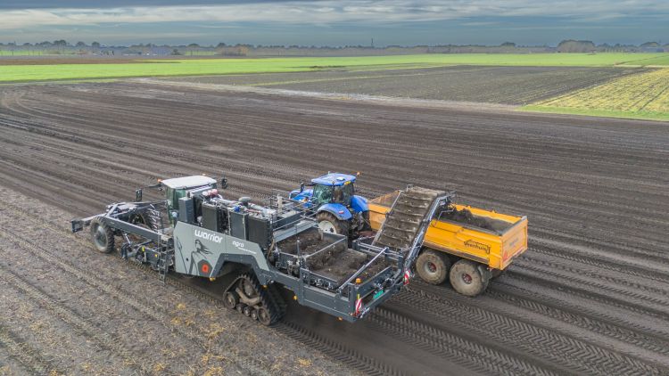 Agra Warrior önjáró ágyáskiszedő