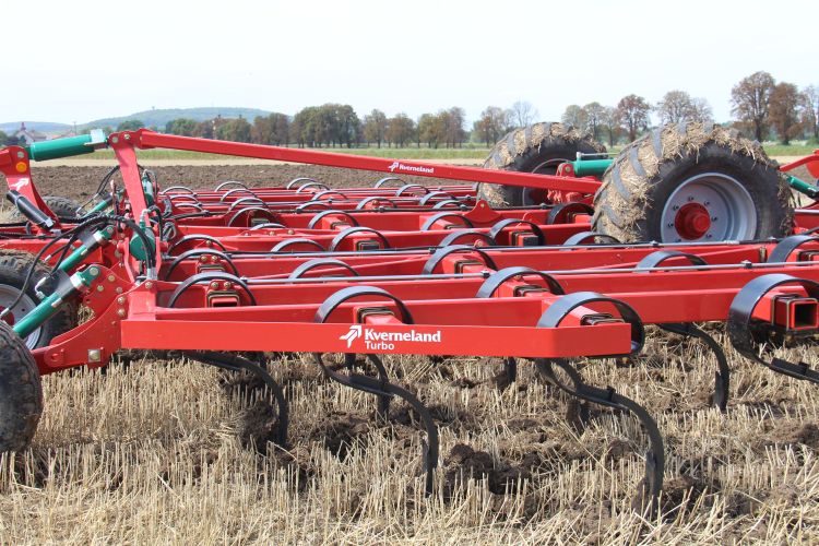 Kverneland Turbo