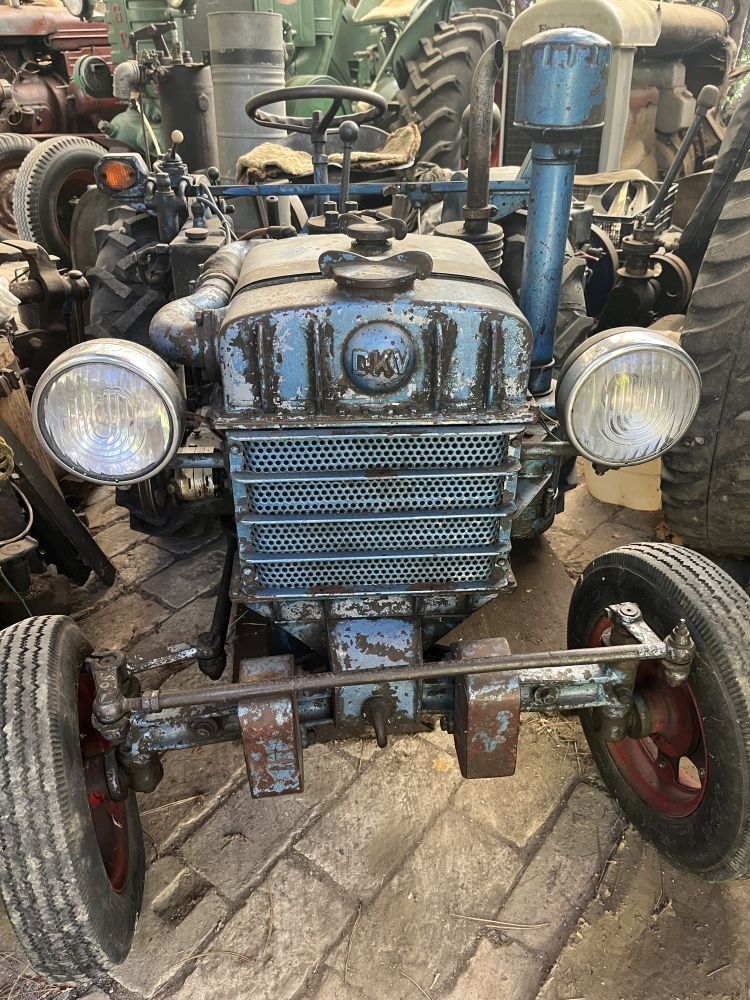 „A vasat meg kell menteni” – Vágvölgyi Imre székesfehérvári gyűjteményében jártunk