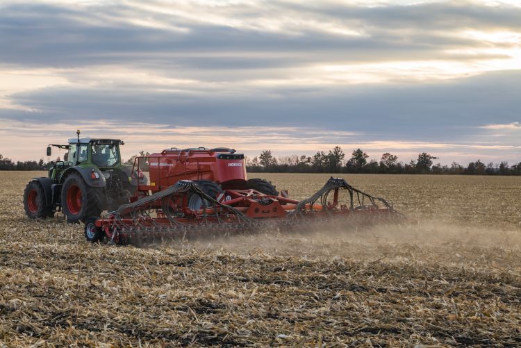 Horsch Avatar 12 25 DS: no-till–vetés kukoricatarlón