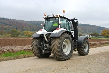 Valtra T szériás traktor