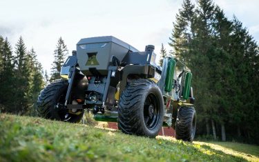 AutoAgri IC12 – autonóm eszközhordozó