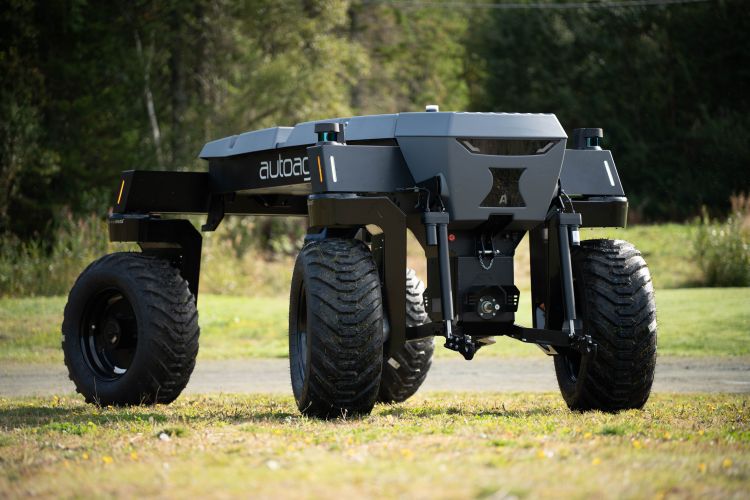 AutoAgri IC12 – autonóm eszközhordozó