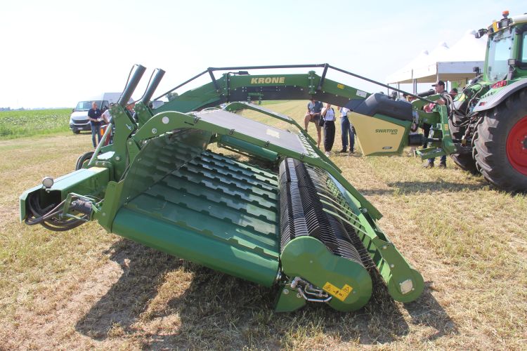 Krone Swativo T 1040 Pro rendképző
