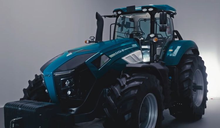 LOVOL E4104-8H: újabb kínai hibrid traktor 410 lóerővel