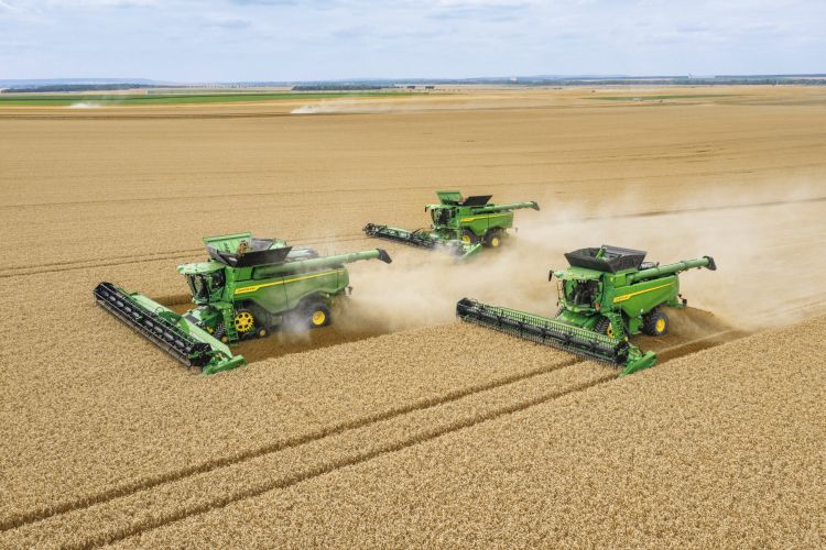 John Deere kombájnok